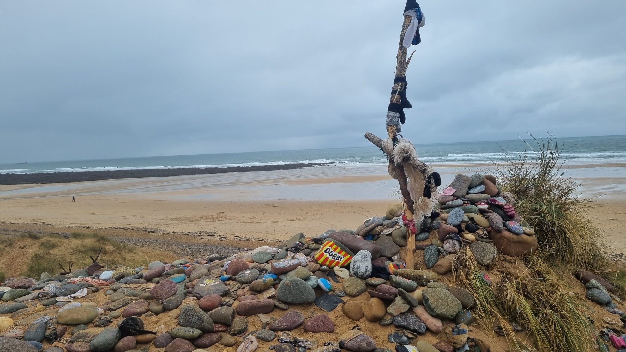The unofficial Dobby memorial overlooking Freshwater West beach